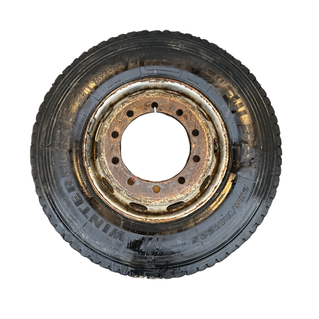 Däck på fälg 315/80r22,5